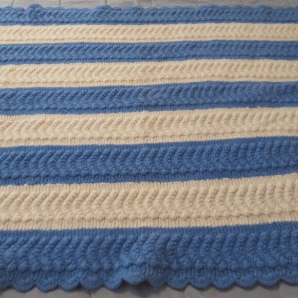 Handmade Crochet Afghan Throw Striped Blanket 47x35 Cream Blue Scalloped Edges - Picture 3 of 7